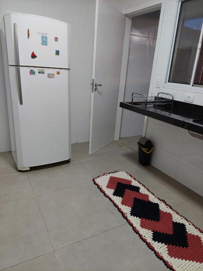 Otimo Apartamento Sobreloja Com Wifi E Estacionamento Incluso Maringá Екстериор снимка
